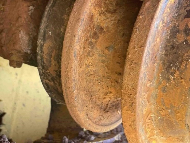 2019-deere-750k-lgp-image-11