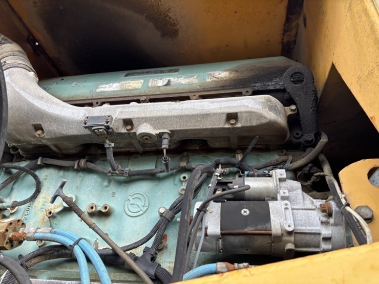 1974-letourneau-2594-image-9