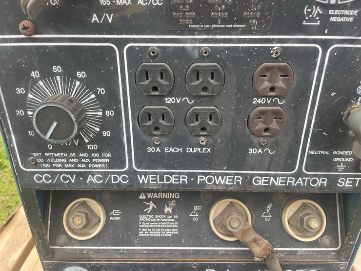 miller-bobcat-225g-image-9