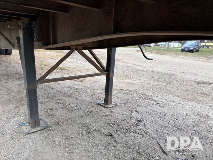 1994-great-dane-trailer-image-14