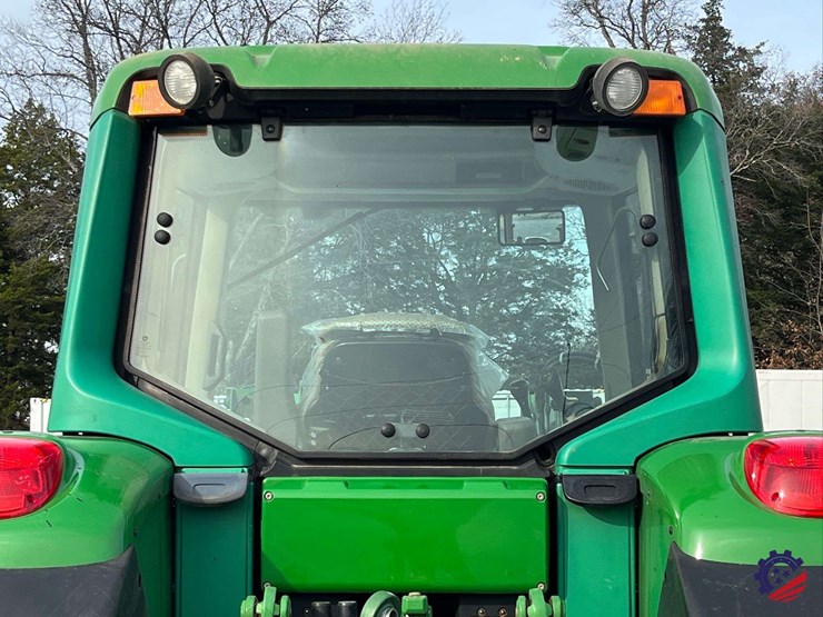 john-deere-6420-image-33