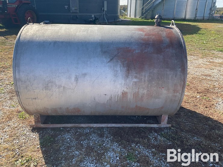 500-gal-steel-fuel-tank-image-2