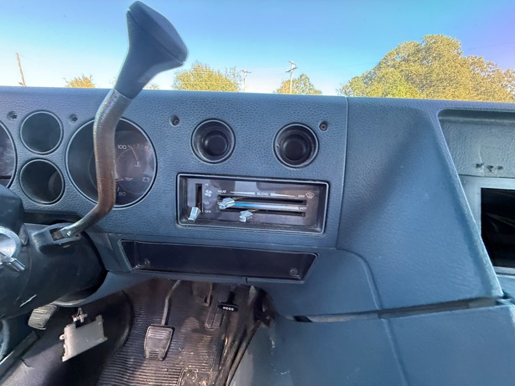 1991-chevrolet-c30-image-61