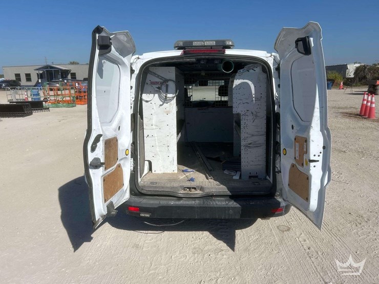 2019-ford-transit-connect-image-19