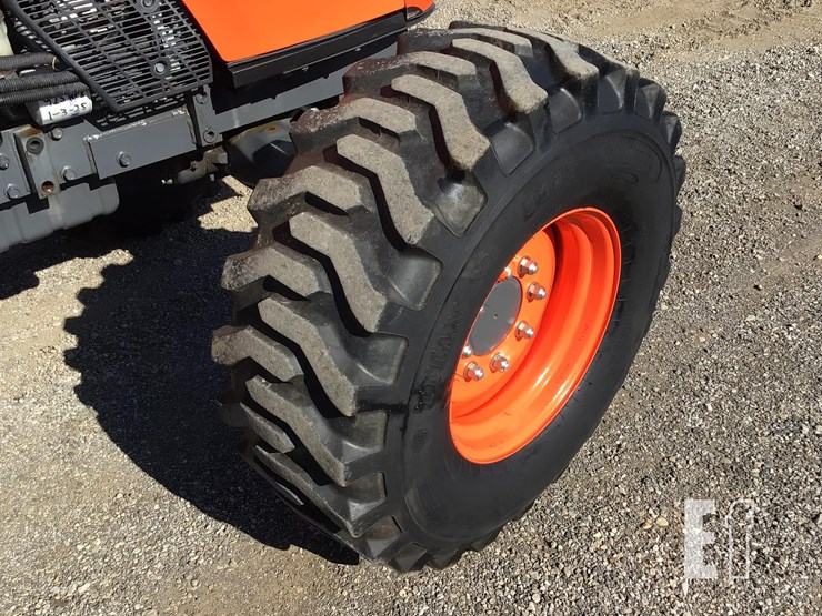 2015-kubota-m7060-image-21