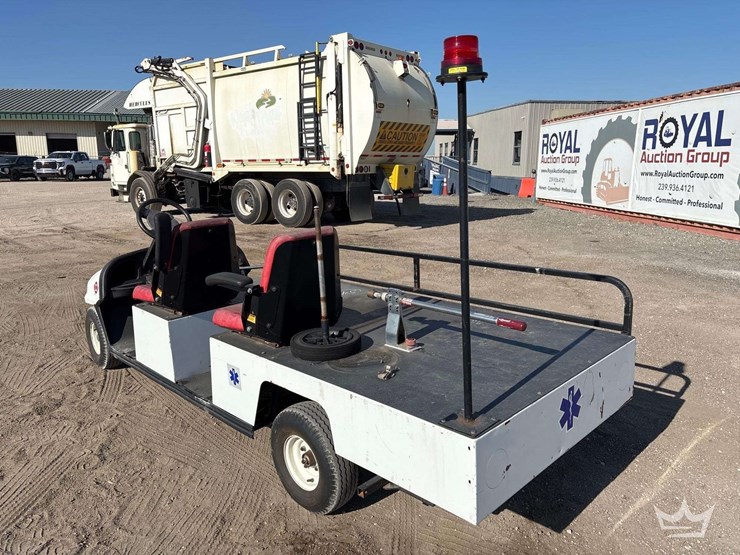 2006-columbia-medical-transport-electric-utility-cart-image-3
