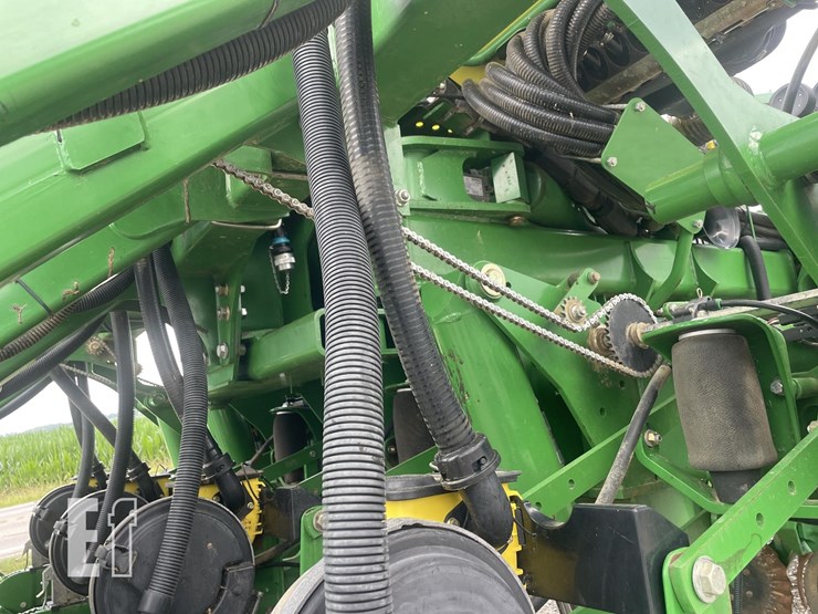 2012-john-deere-1790-image-22