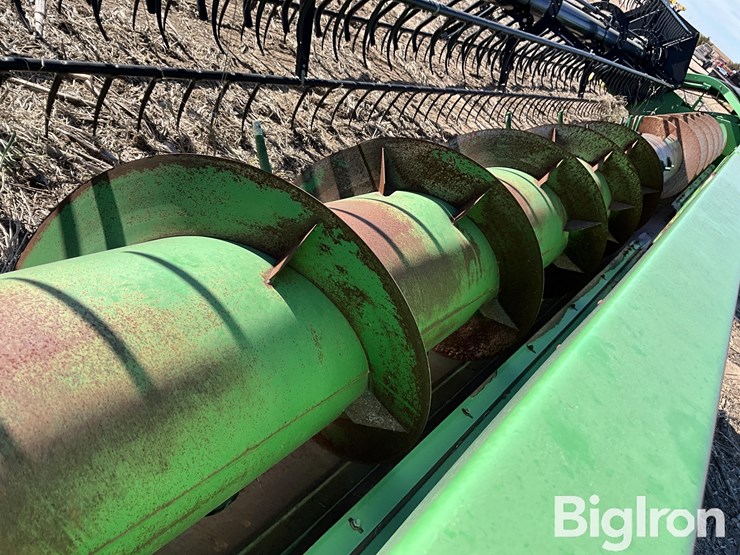 2004-john-deere-630f-image-14