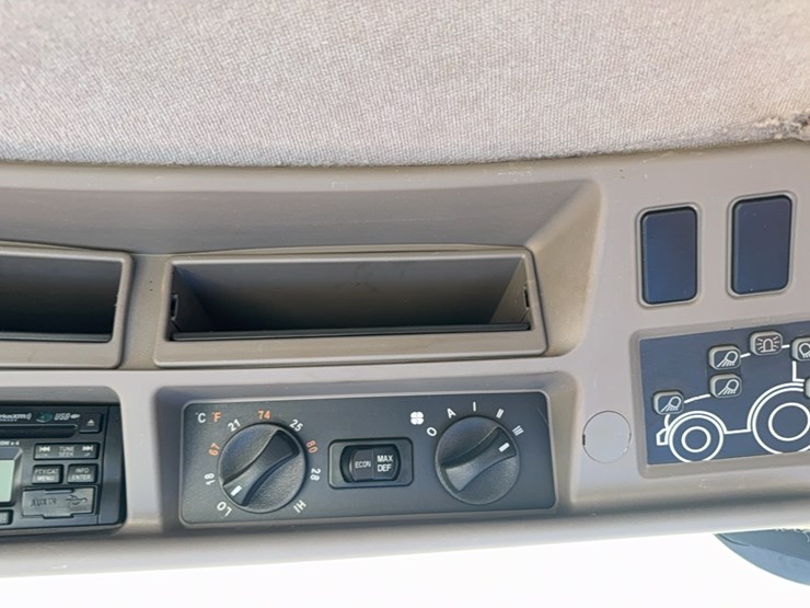 case-ih-puma-130-image-4