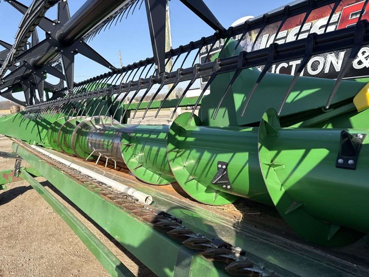 john-deere-918-image-8