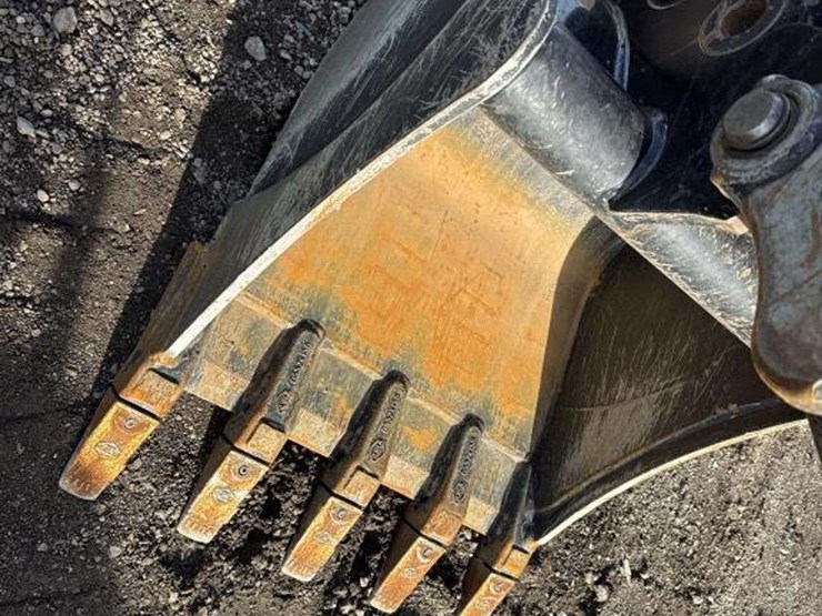 kubota-u35-4-image-8