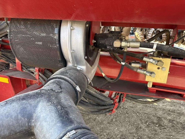 case-ih-1250-image-13