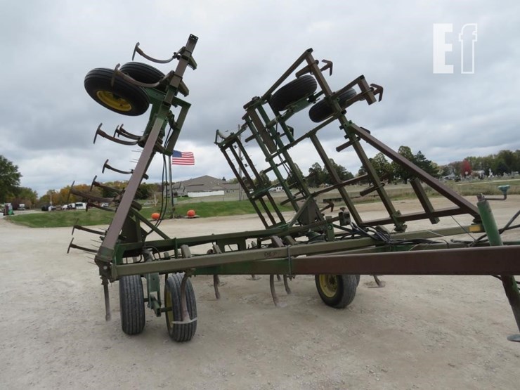 john-deere-960-image-1