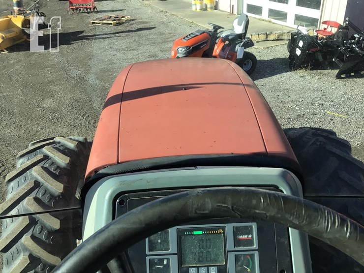 case-ih-mx135-image-10