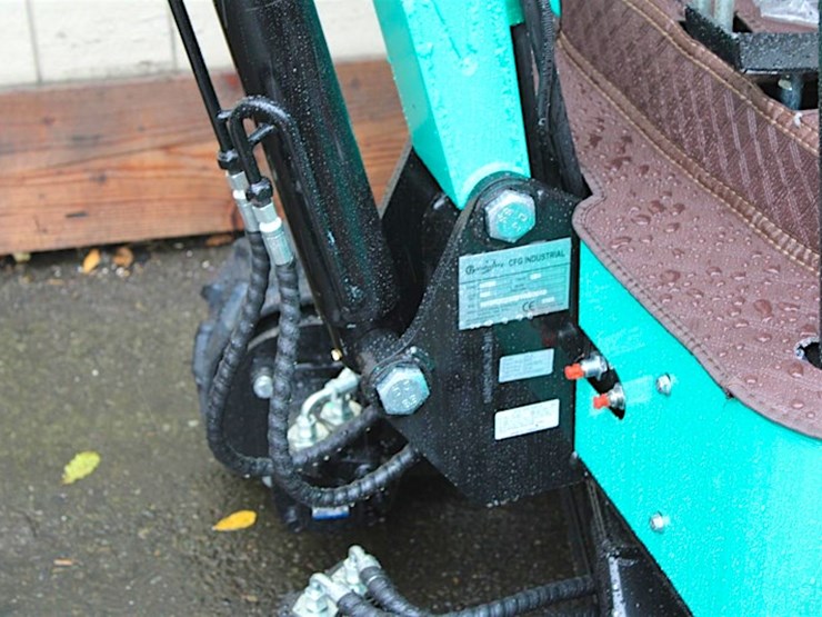 2025-cfg-industrial-mini-excavator-m/n--h15r-image-4