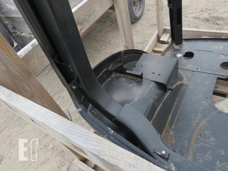 john-deere-8320-image-3