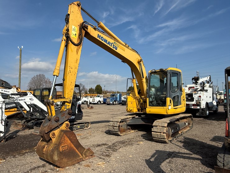 komatsu-pc138-lc-image-1