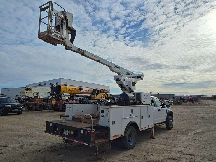 2017-ford-f550-image-4