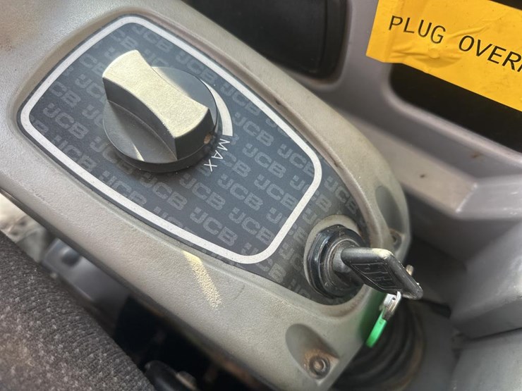 2018-jcb-85z-1-image-44