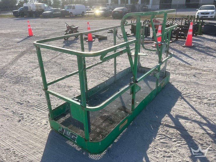 72in-forklift-safety-basket-image-3