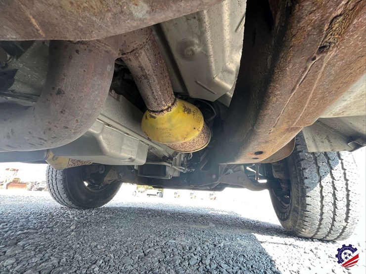 2012-chevrolet-express-van-image-38