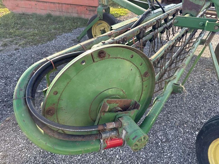 john-deere-672-image-9
