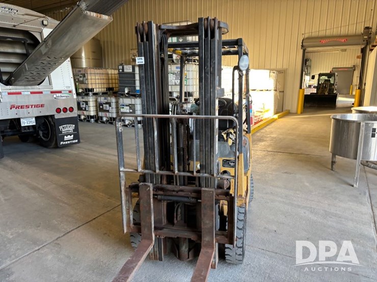 cat-forklift-(dr12686-unit-86425)-image-3