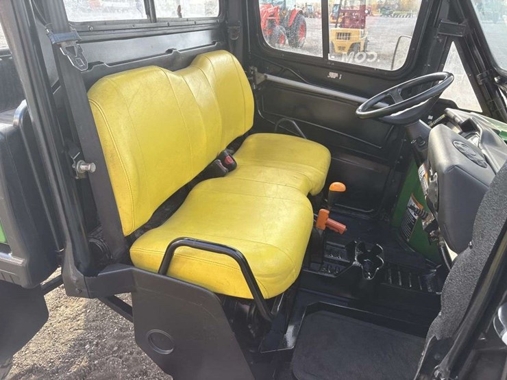john-deere-gator-image-18