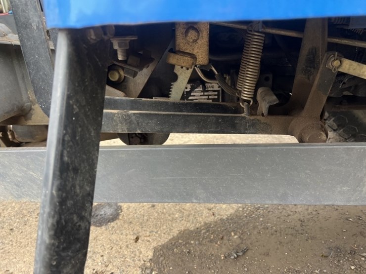 2001-new-holland-tc40d-image-33