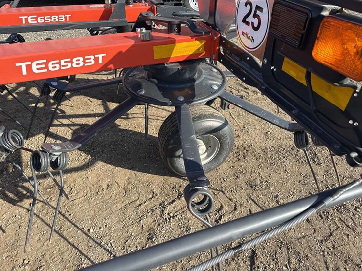 kubota-te6583t-image-13