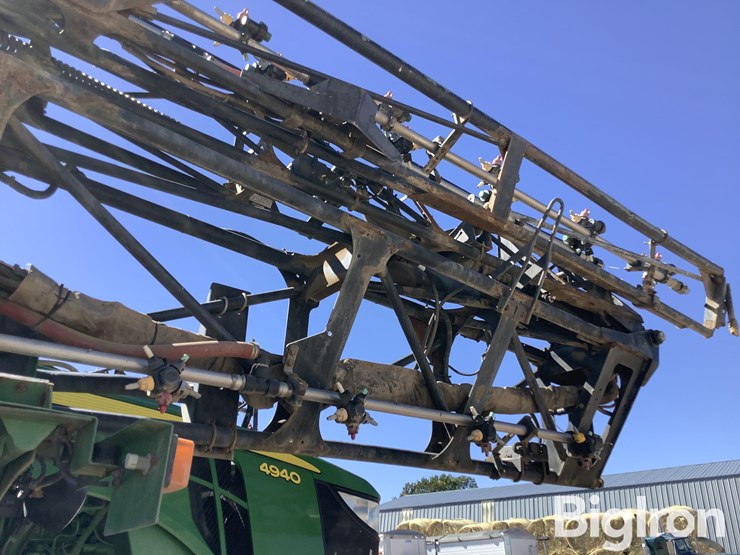 2014-john-deere-4940-image-17