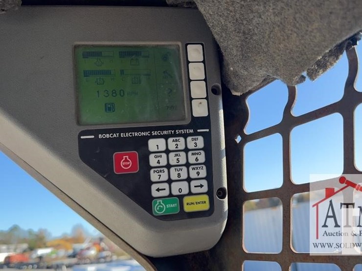 2008-bobcat-t300-image-27