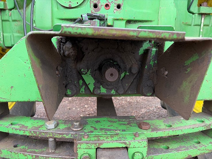 john-deere-8450-image-25