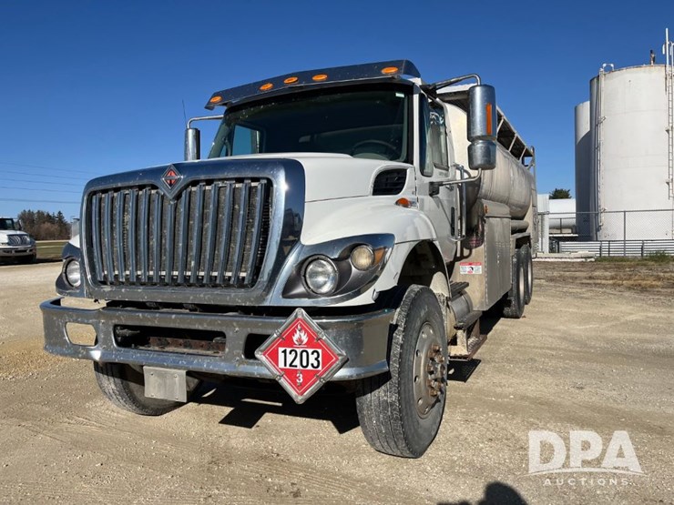 2010-ihc-workstar-petroleum-truck-(jn3389,-unit-487)-image-2