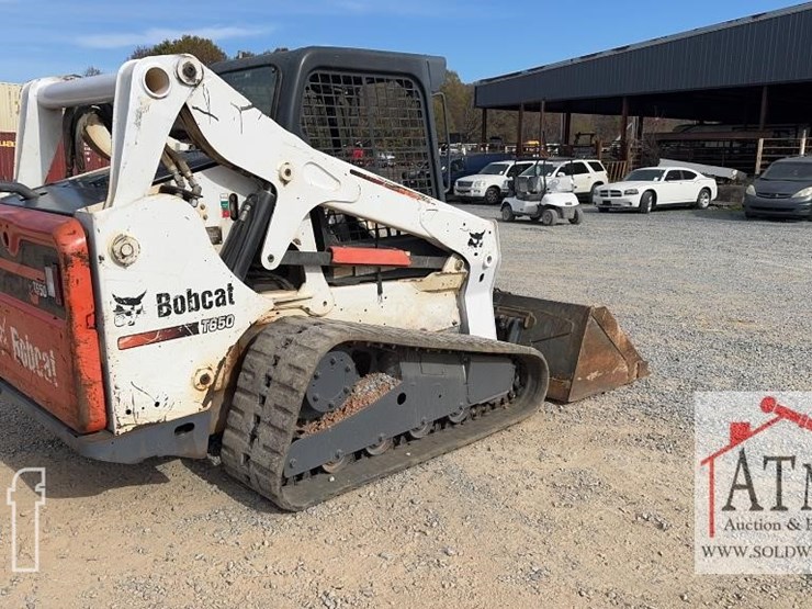 2012-bobcat-t650-image-3