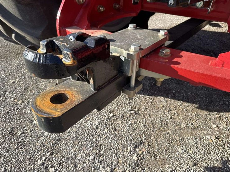 2020-case-ih-420-image-15