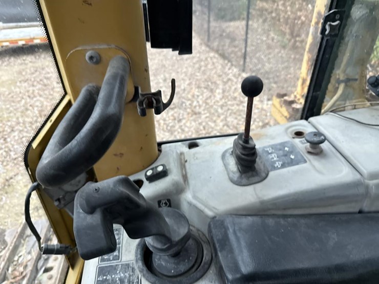 caterpillar-d5n-lgp-image-27