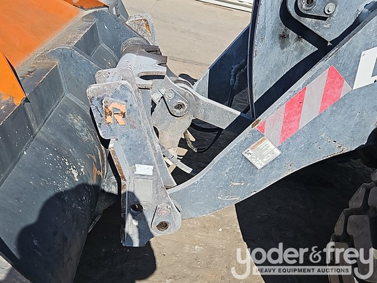 doosan-dl220-image-15