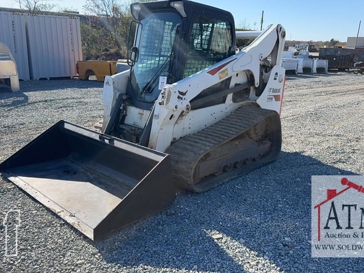 2019-bobcat-t770-image-1