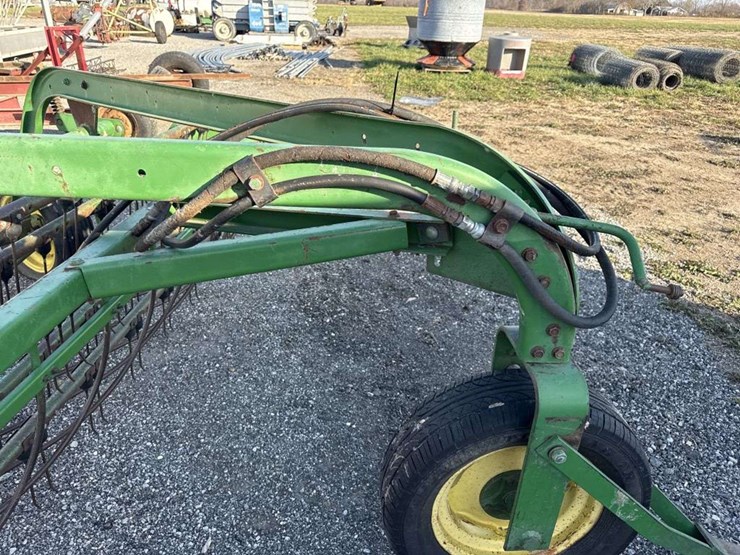 john-deere-672-image-14
