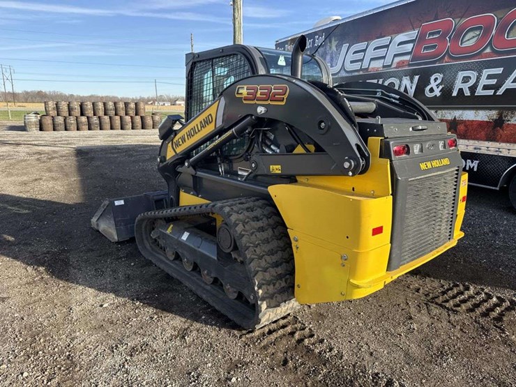 2022-new-holland-c332-image-3