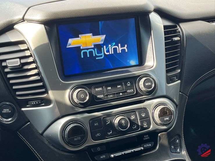 2015-chevrolet-tahoe-ltz-image-70