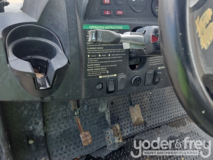 2020-club-car-carryall-1700-image-1729