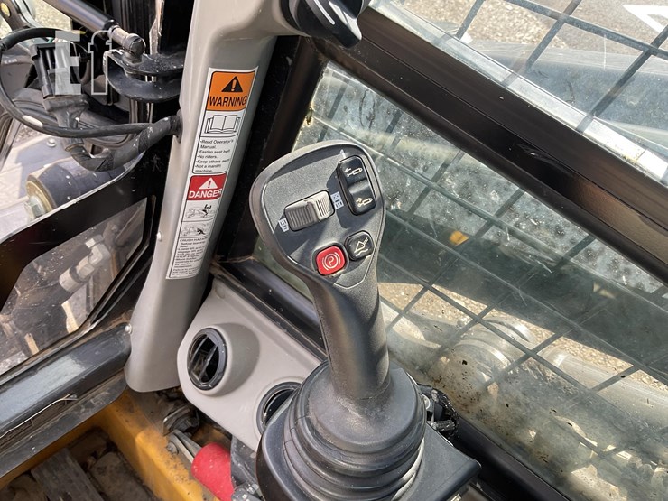 2022-new-holland-c337-image-20