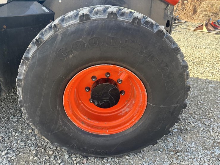 2018-bobcat-v519-image-57