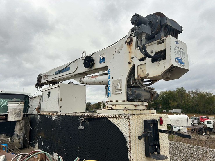 2000-ford-f650-image-38