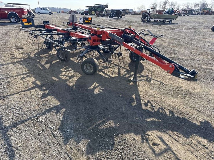 kubota-te6583t-image-6