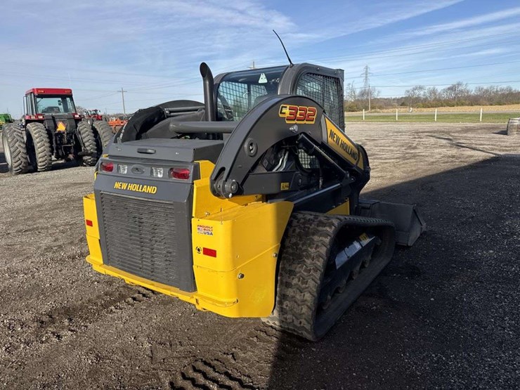 2022-new-holland-c332-image-4