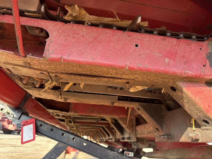 case-ih-1083-image-9