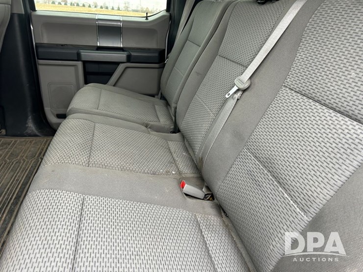 2020-ford-f150-xlt-image-25